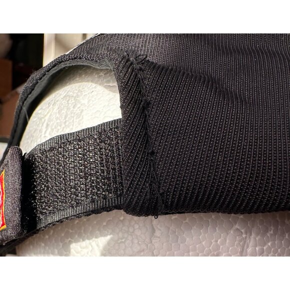 2005 NBA Finals Conference Champions Detroit Pistons Reebok Cap hat Black White - Picture 11 of 14